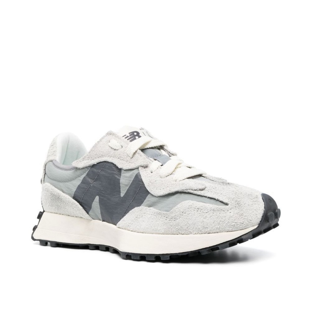 New Balance logo print low top sneakers Far Fetch
